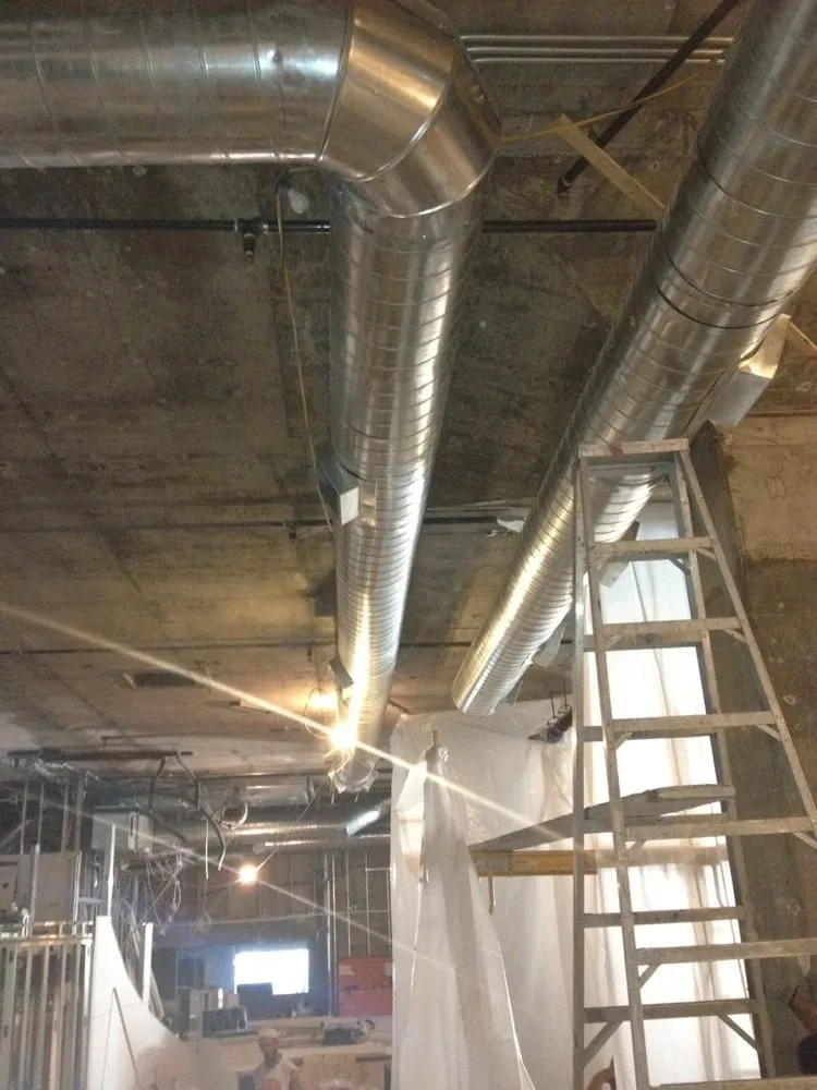 Slide of Avalanche Air