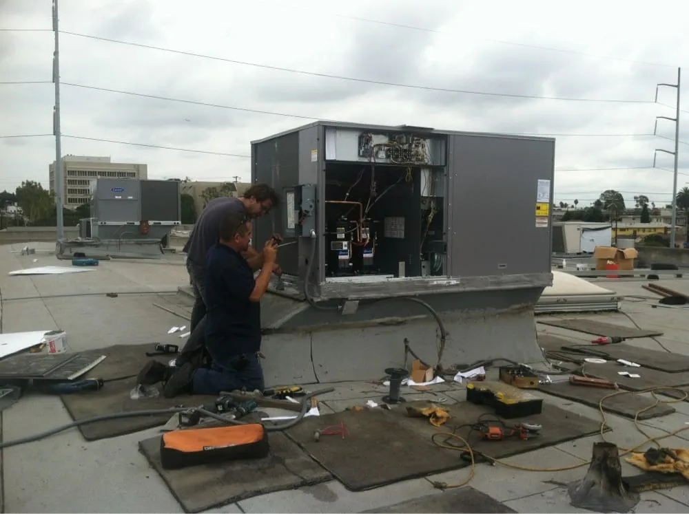 Slide of Avalanche Air