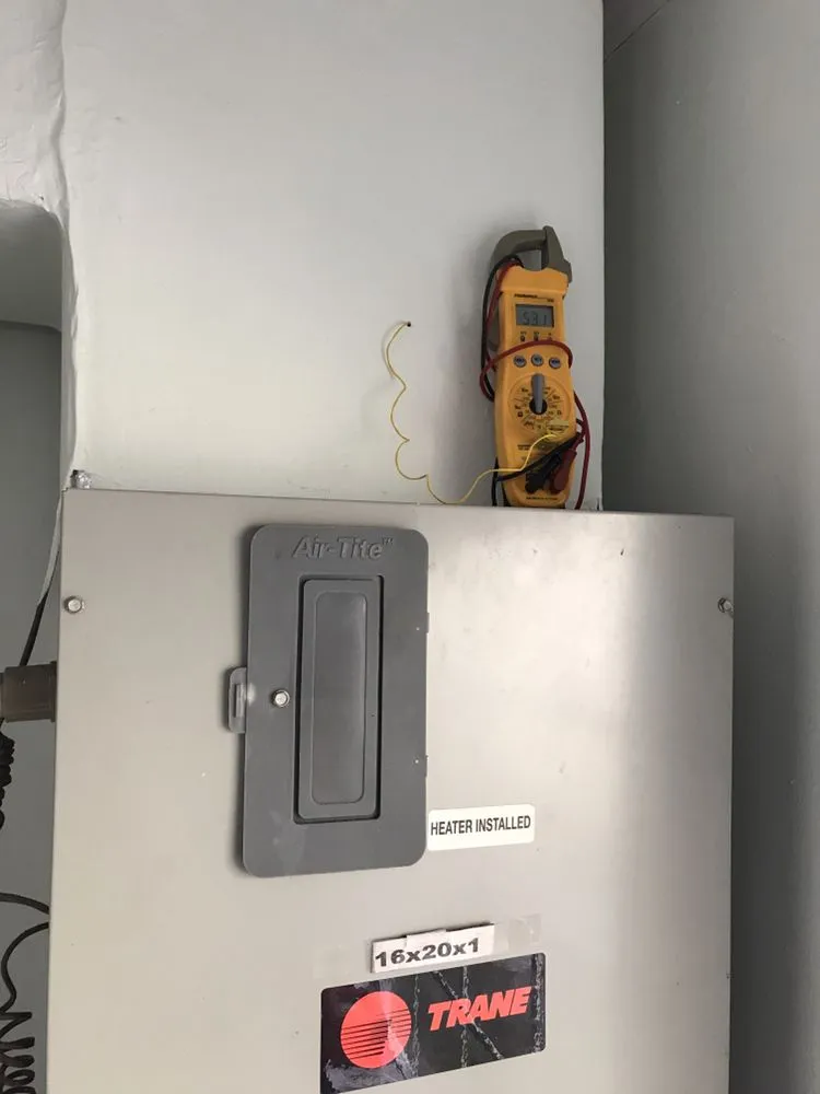 Slide of AVeterans Air