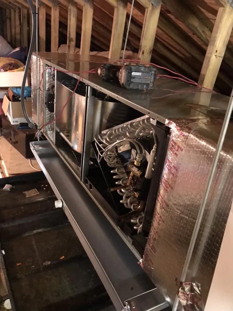 Slide of AVeterans Air