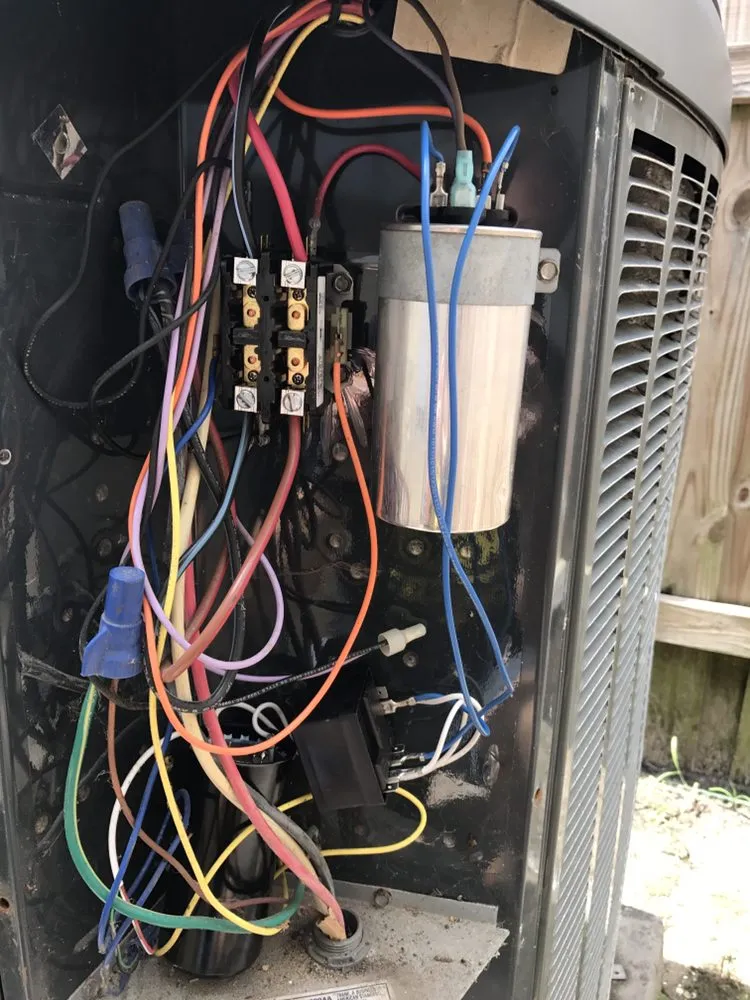 Slide of AVeterans Air