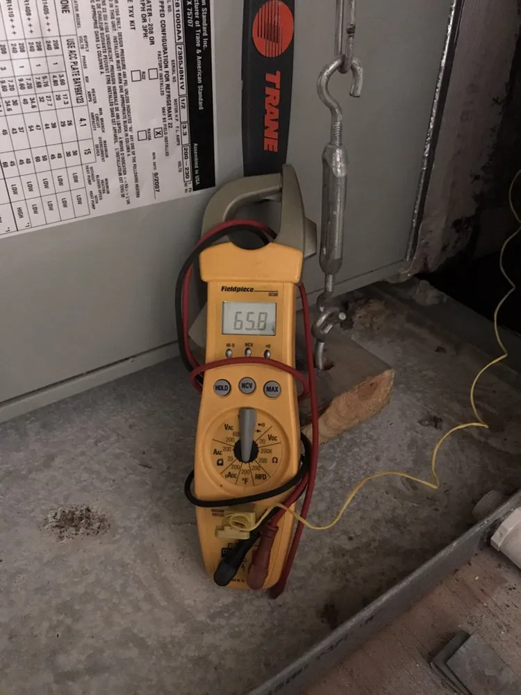 Slide of AVeterans Air