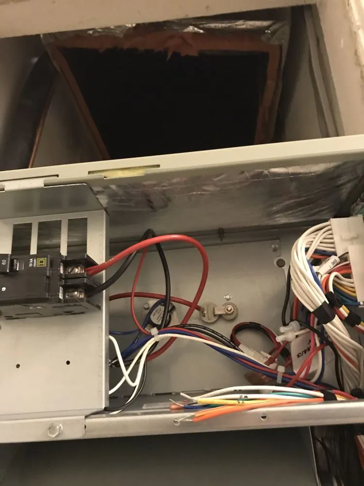 Slide of AVeterans Air