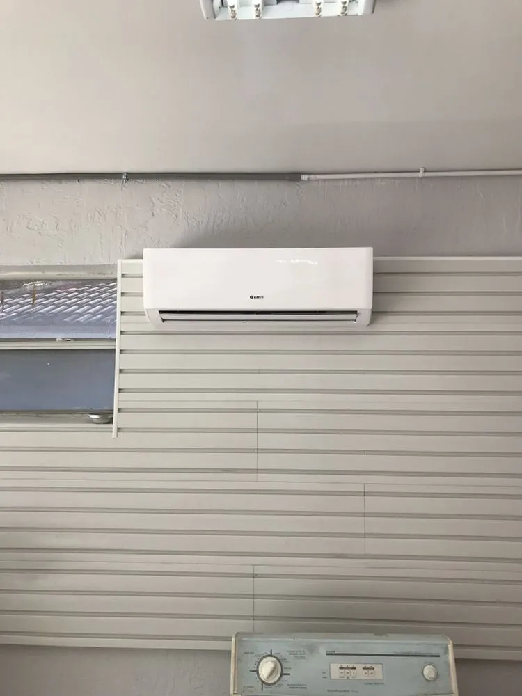 Slide of Aviv Air Conditioning