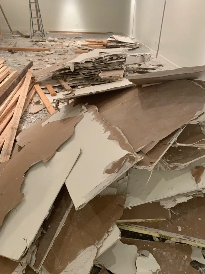 Slide of Aviva Home Improvement