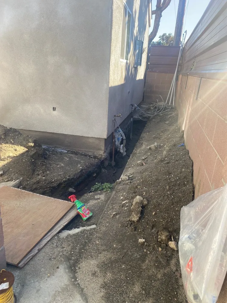 Slide of Aviva Home Improvement