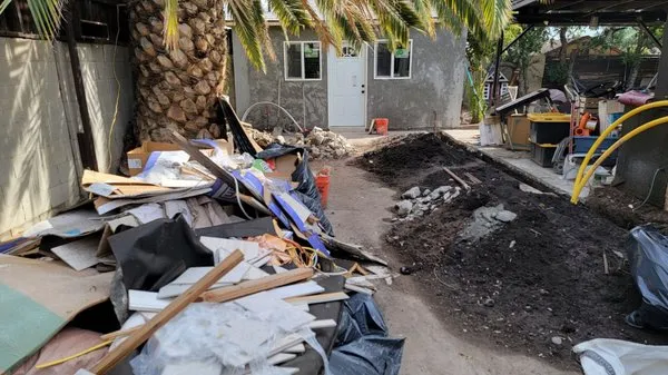 Aviva Home Improvement Logo