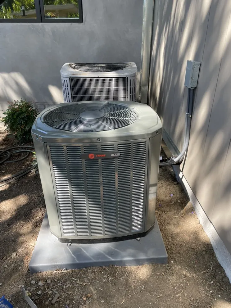 Slide of Ax Air Expert