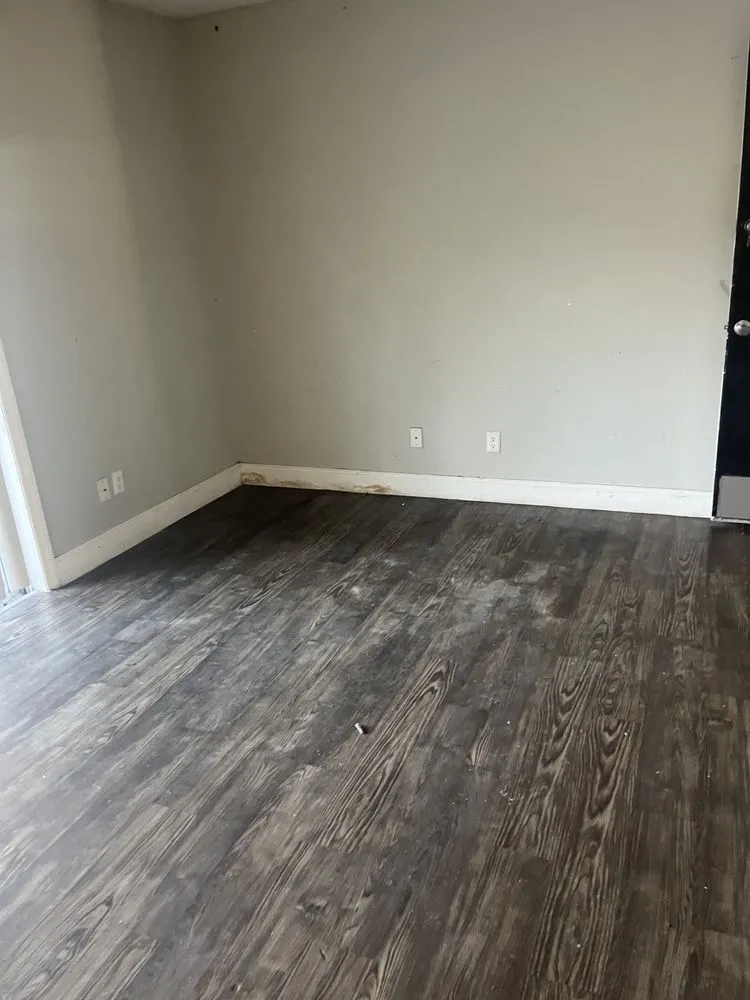 Slide of Ayala Handy Service