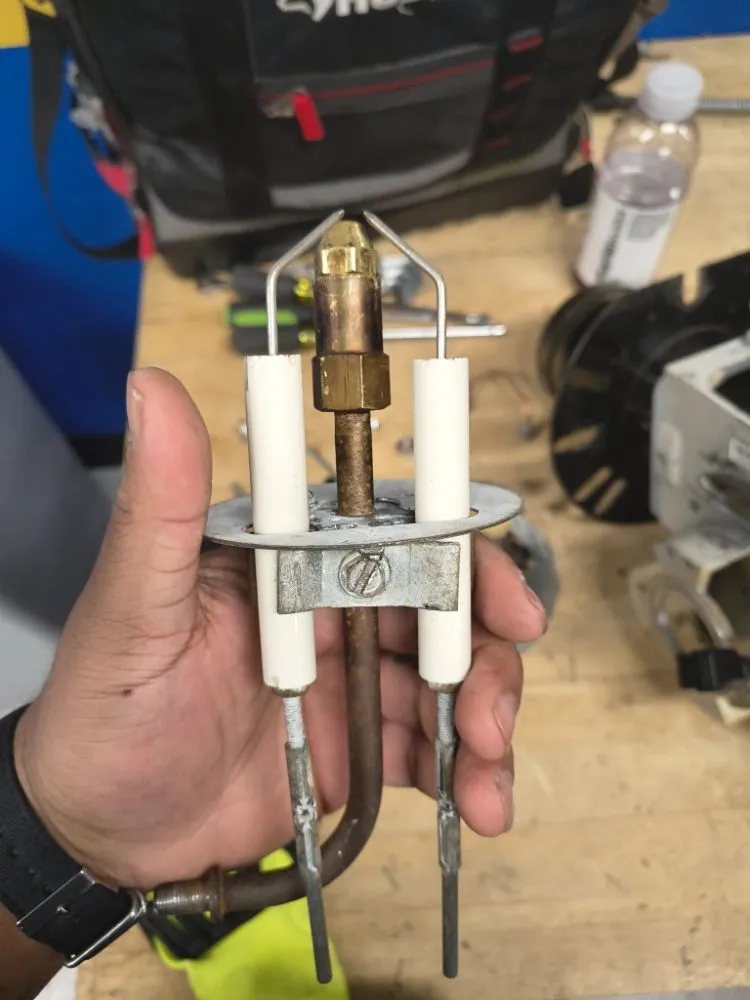 Slide of AYO Maintenance & Services $40 Per Hour