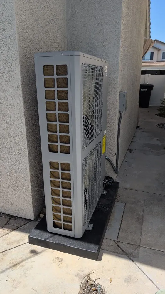 Slide of AyrSmith Hvac