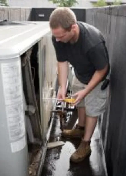 Slide of Azteca Enterprise