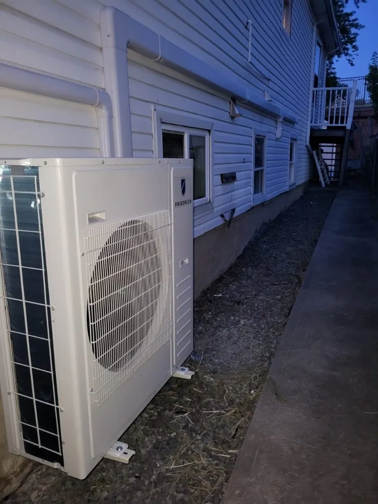 Slide of Aztlan Air Duct Cleaning