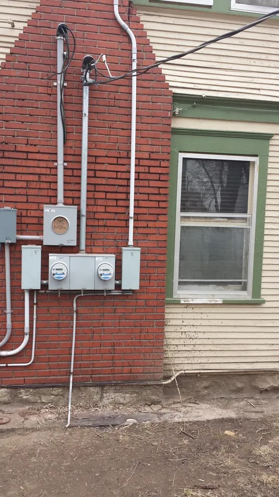 Reliable air conditioning service for homes in Lee's Summit, MO by B & B Electric