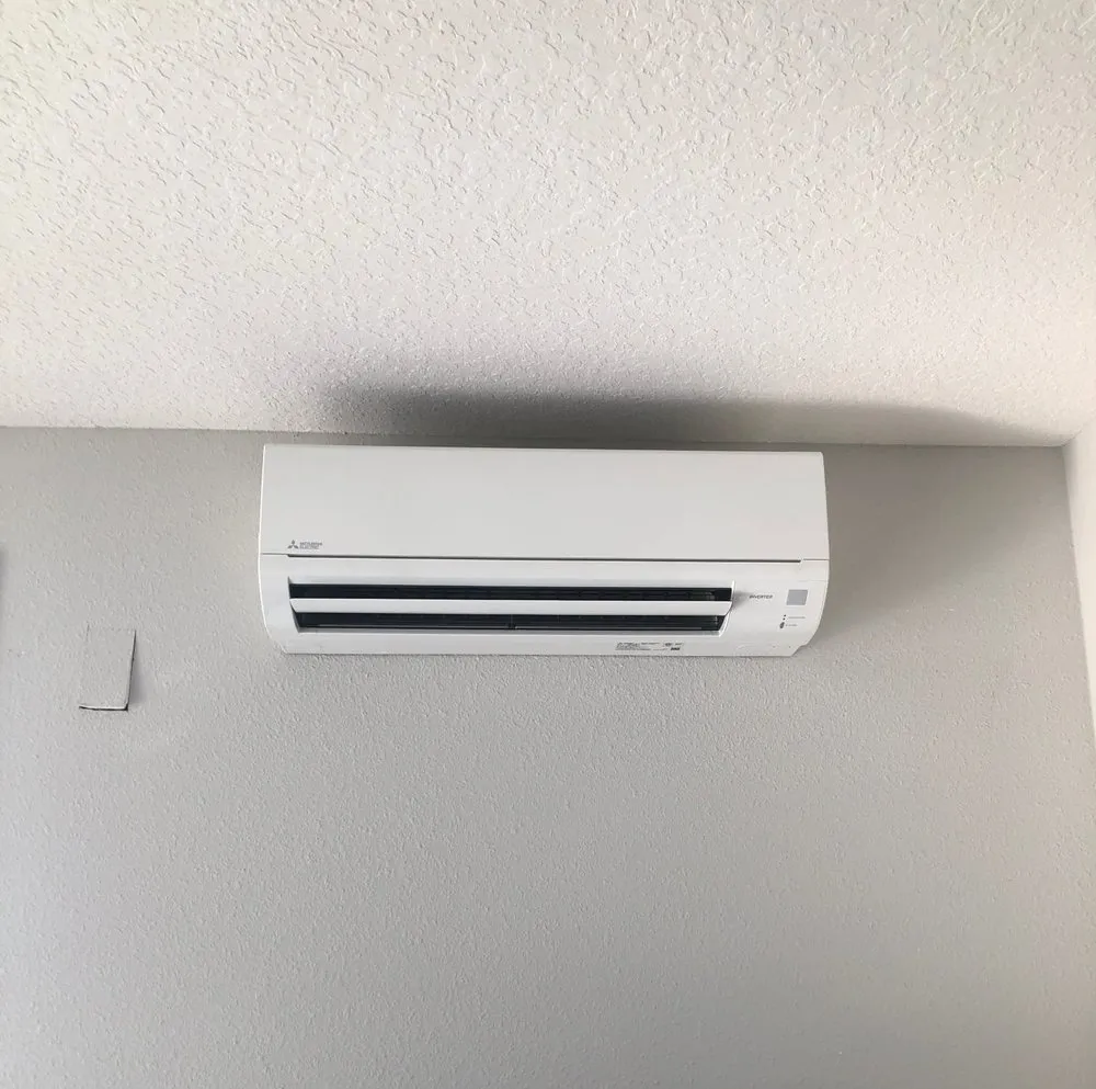 Slide of B-Cool Air Conditioning & Heating