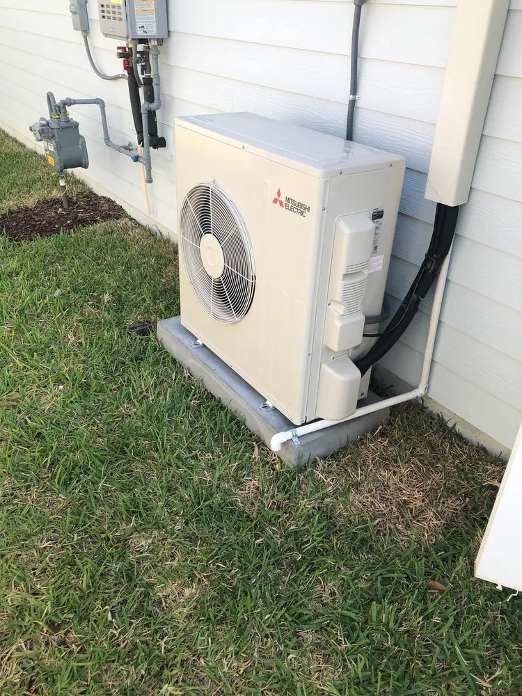 Slide of B-Cool Air Conditioning & Heating