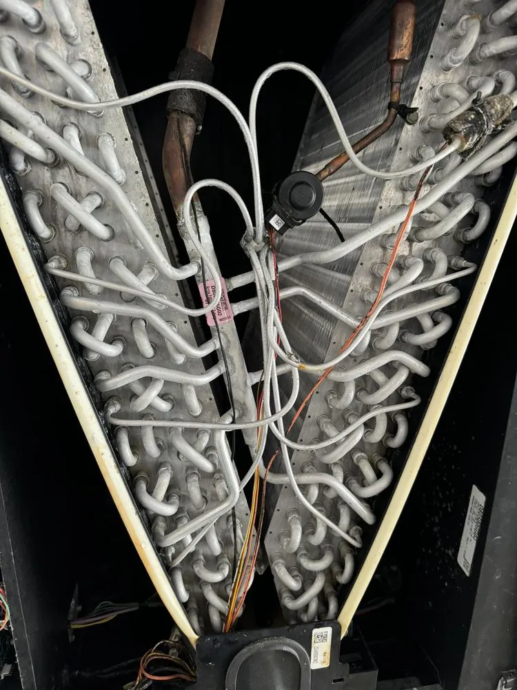 Slide of B Happy B Cool Air Conditioning