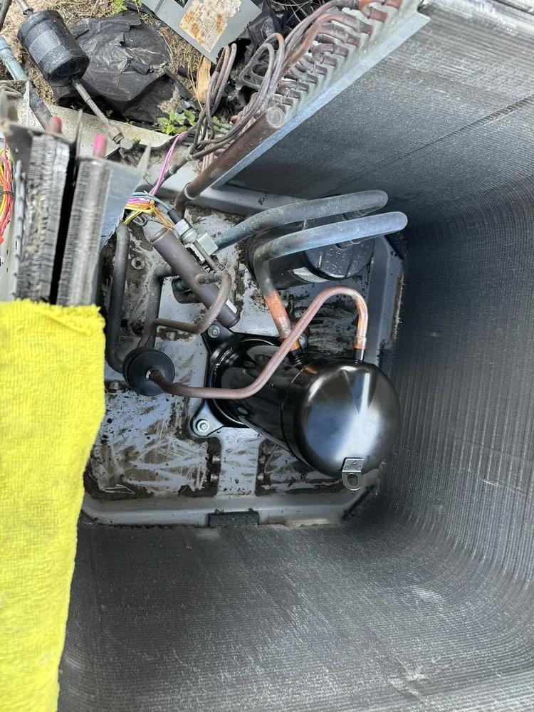 Slide of B Happy B Cool Air Conditioning