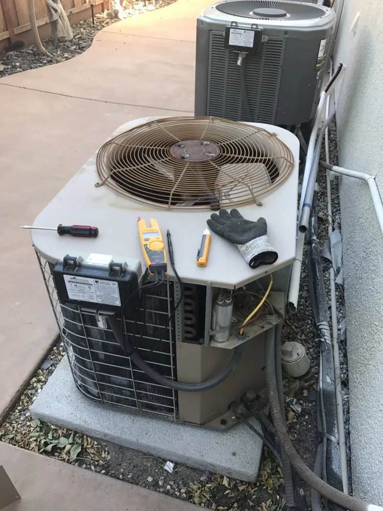 Slide of B Heating & Air Conditioning