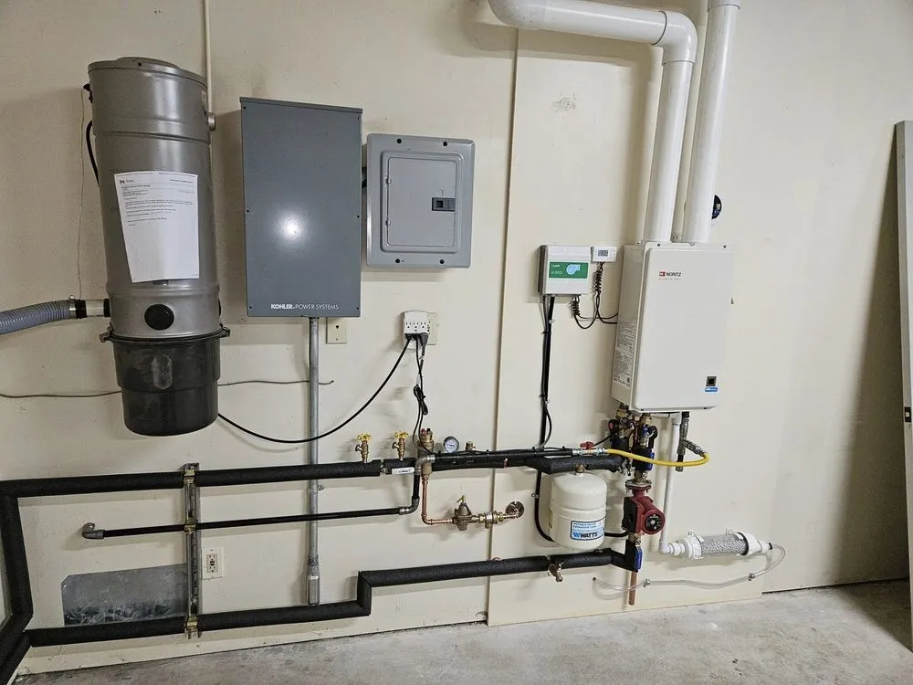 Slide of BAEHR Heating & Air