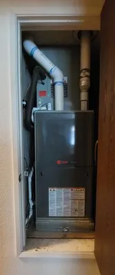 Baileys Heating & Air Logo