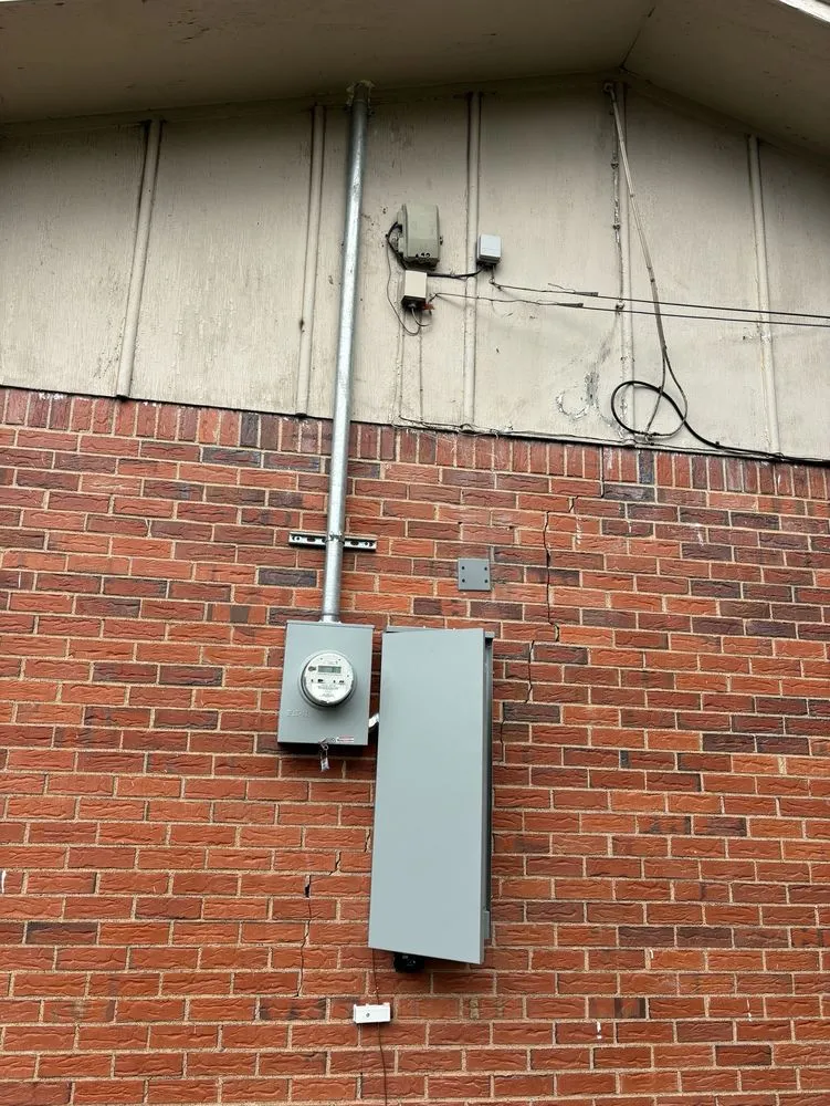 Slide of Baker Brothers Plumbing, Air & Electric