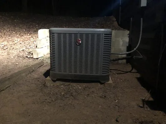 Bass Discount Air Logo