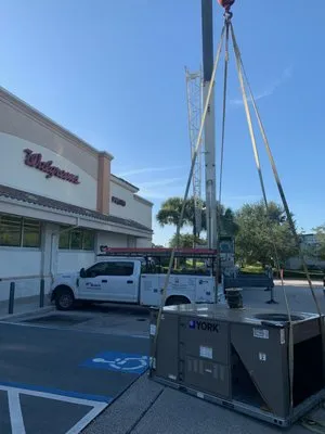 Bay Harbor Services Logo