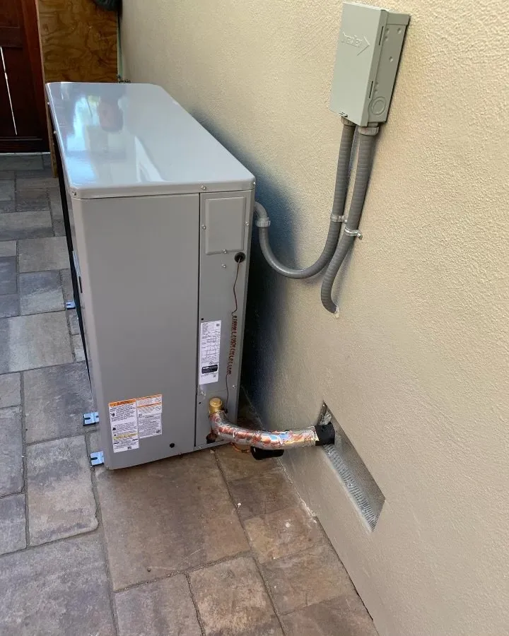 Slide of Baytek Indoor Air Solutions