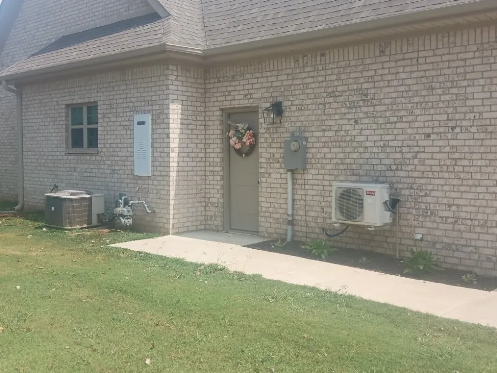 Slide of B&B Heating & Air