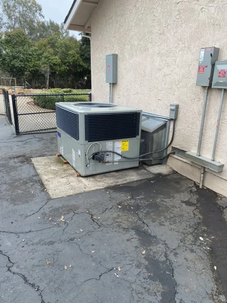 Slide of Beck’s Heating and Air Solutions