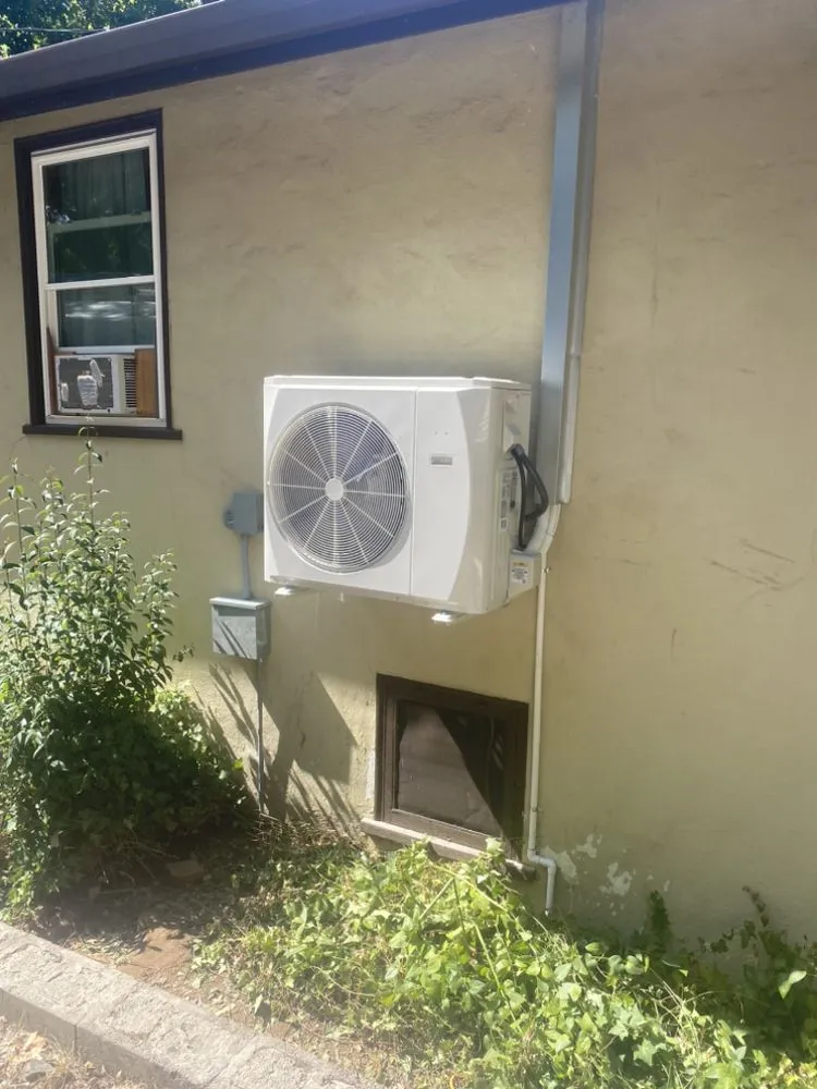 Slide of Beck’s Heating and Air Solutions