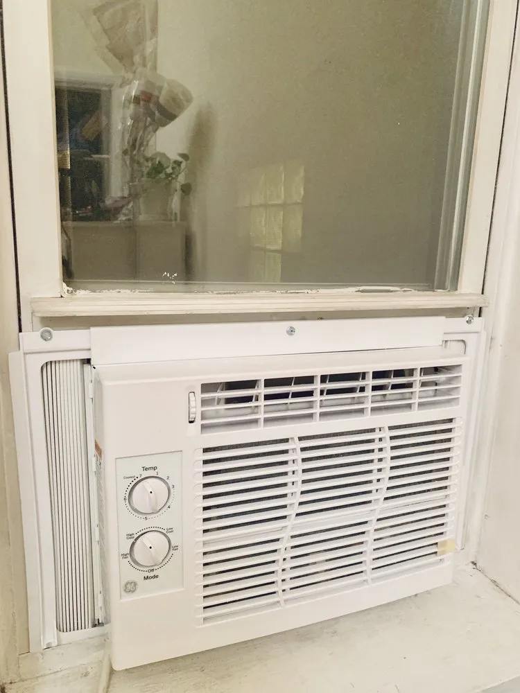 Slide of Bedford Aire