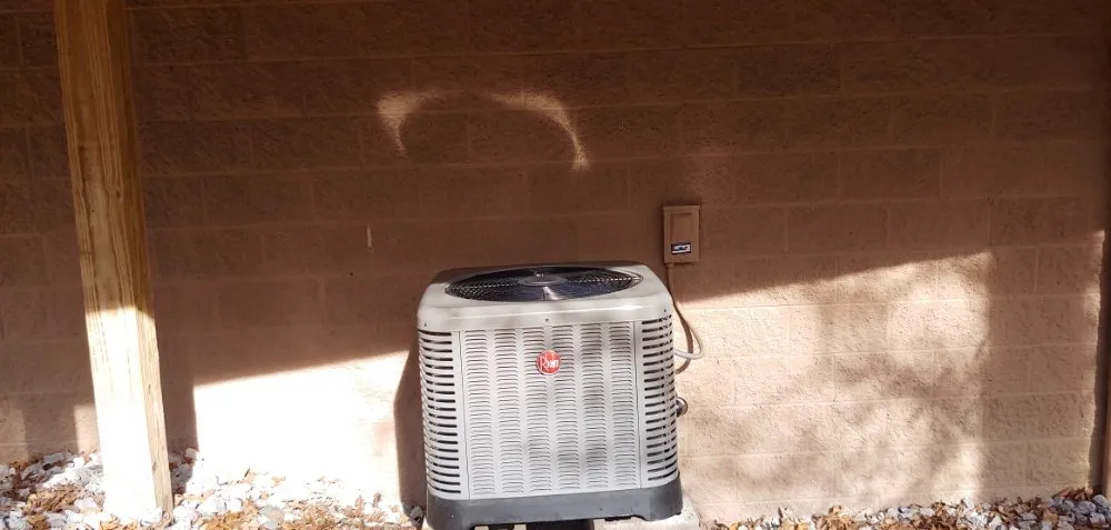 Slide of Bee Cool Air Conditioning & Heating Service