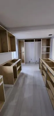 Bee Happy Home Services Logo