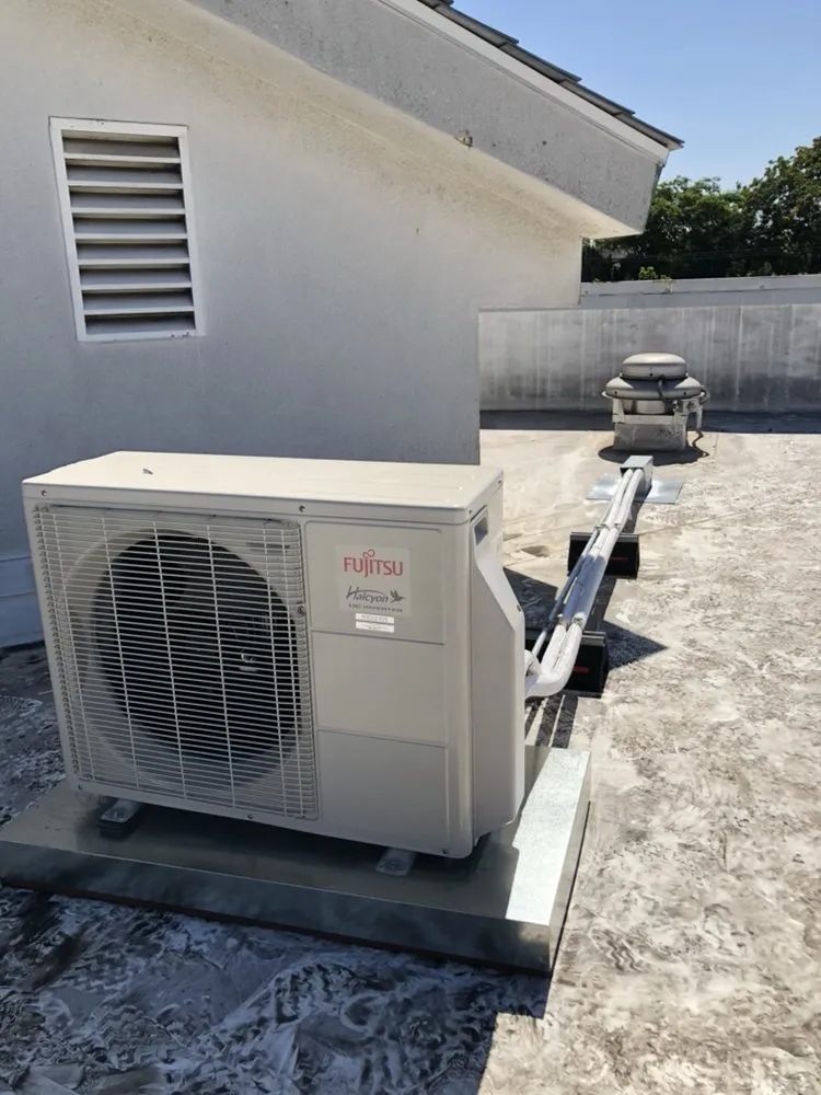 Slide of Bee Right There Heating & Air