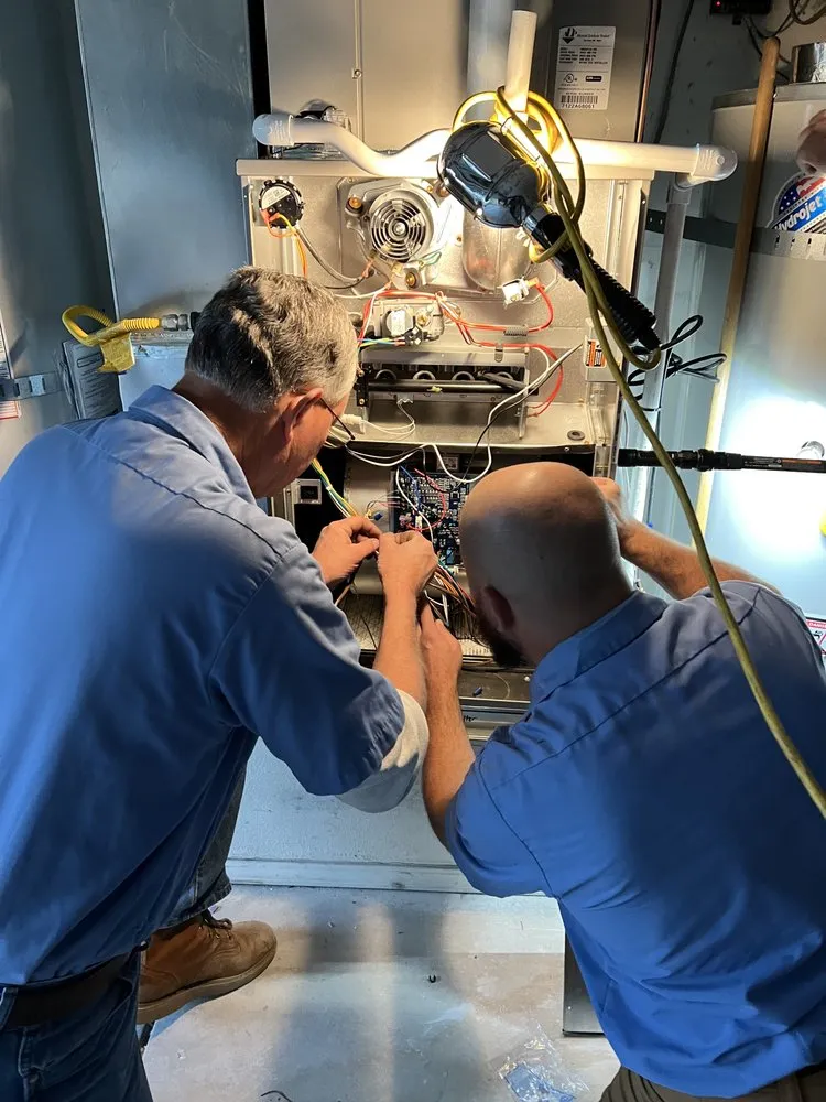 Slide of Bee Right There Heating & Air