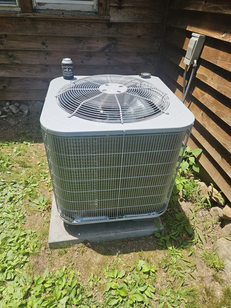 Slide of Bellas Heating & Air Services