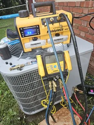 Bellas Heating & Air Services Logo