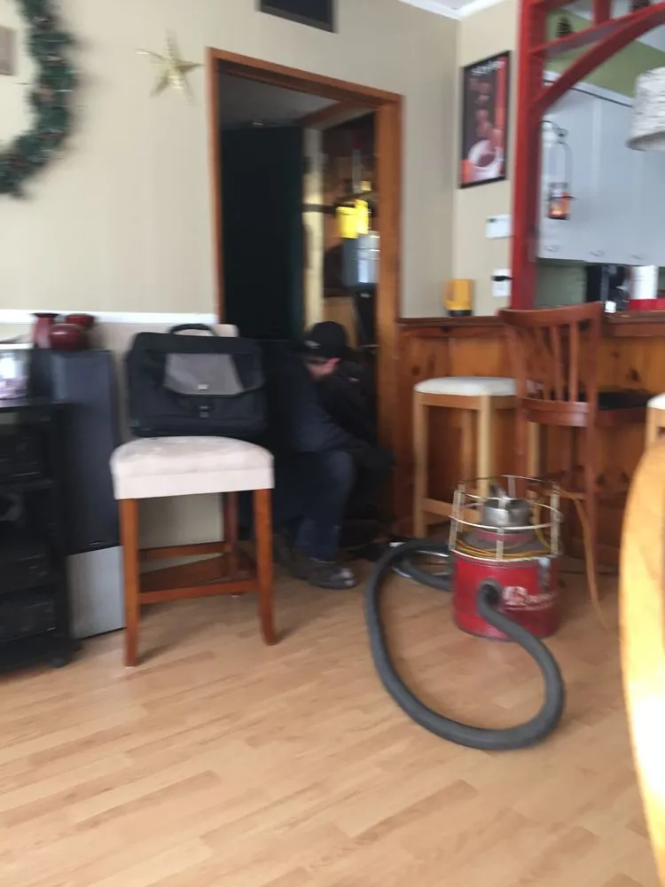 Slide of Bender's Oil Service