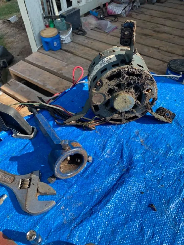 Slide of Benny's Heating & Cooling