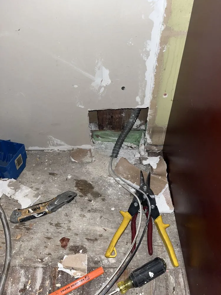 Slide of Bennys HVAC & Electrical