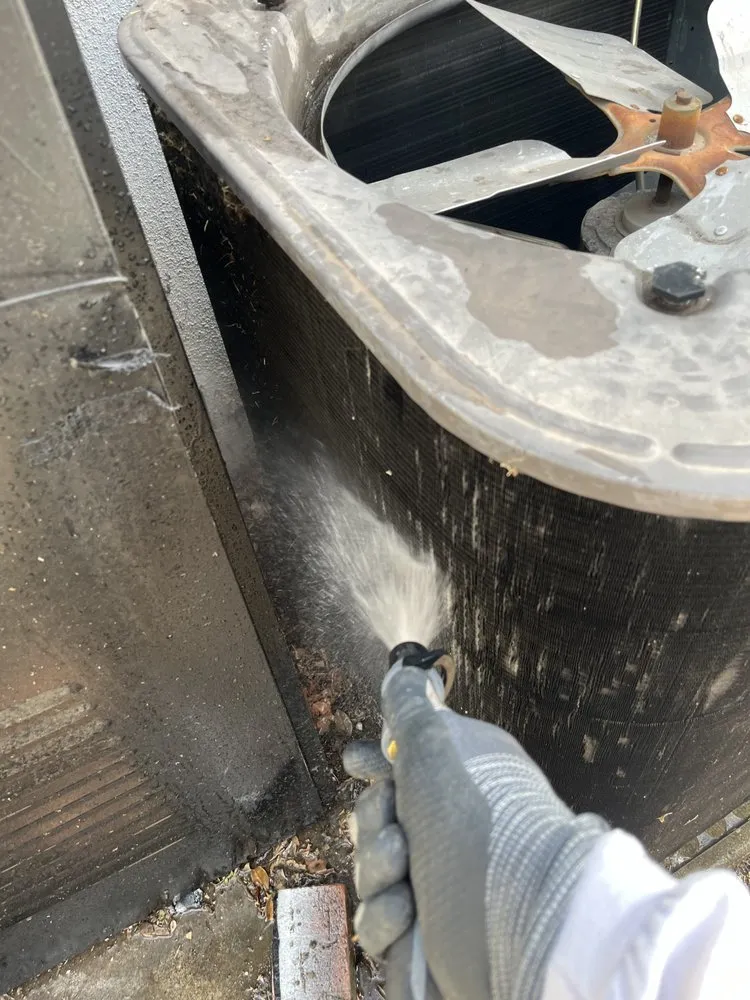 Slide of Bennys HVAC & Electrical