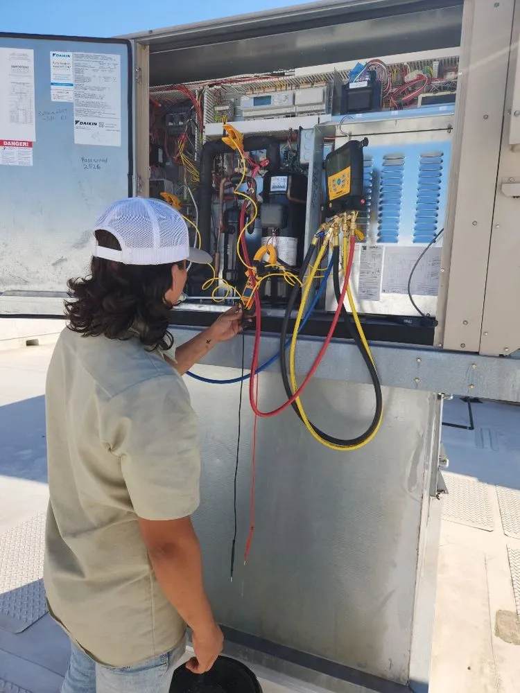 Slide of Bentley's Air Conditioning & Refrigeration