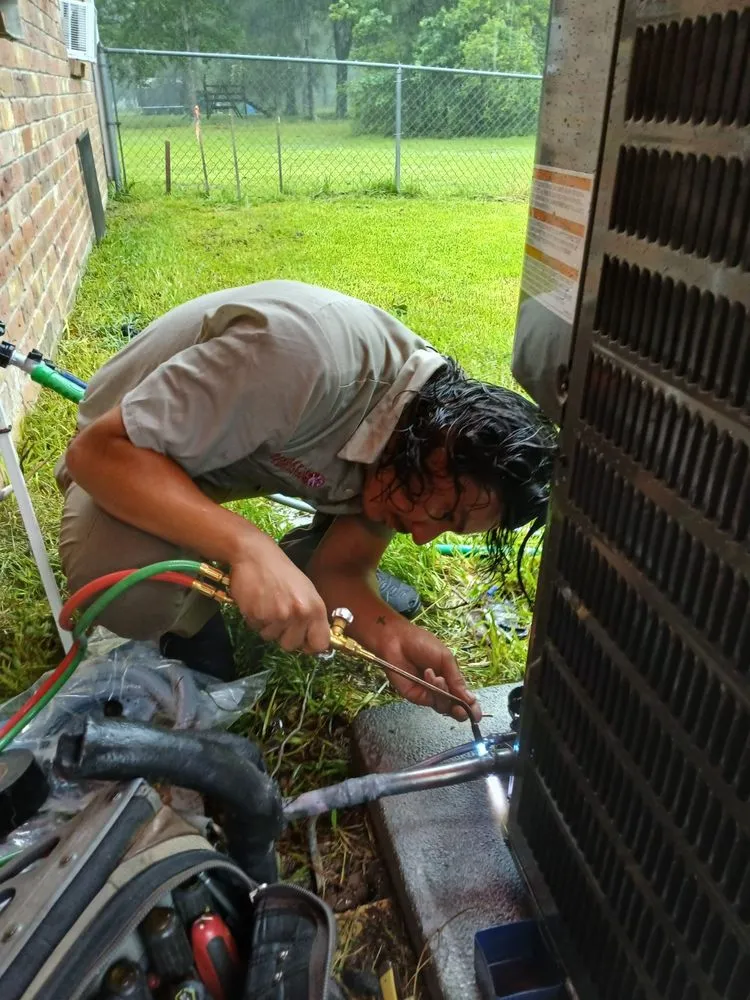 Slide of Bentley's Air Conditioning & Refrigeration