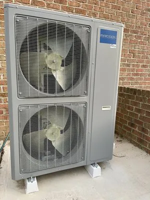 Berthiaume Heating and Air Services Logo