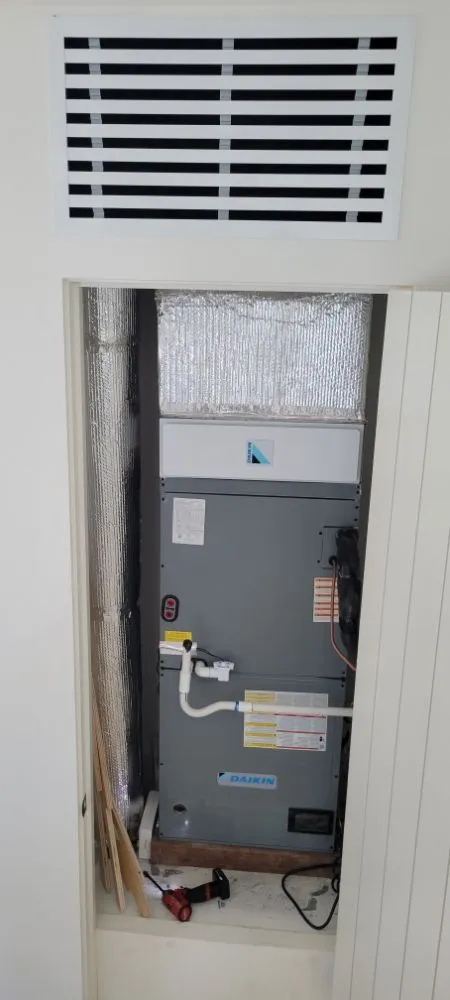 Slide of Best Air Conditioning & Heating Systems