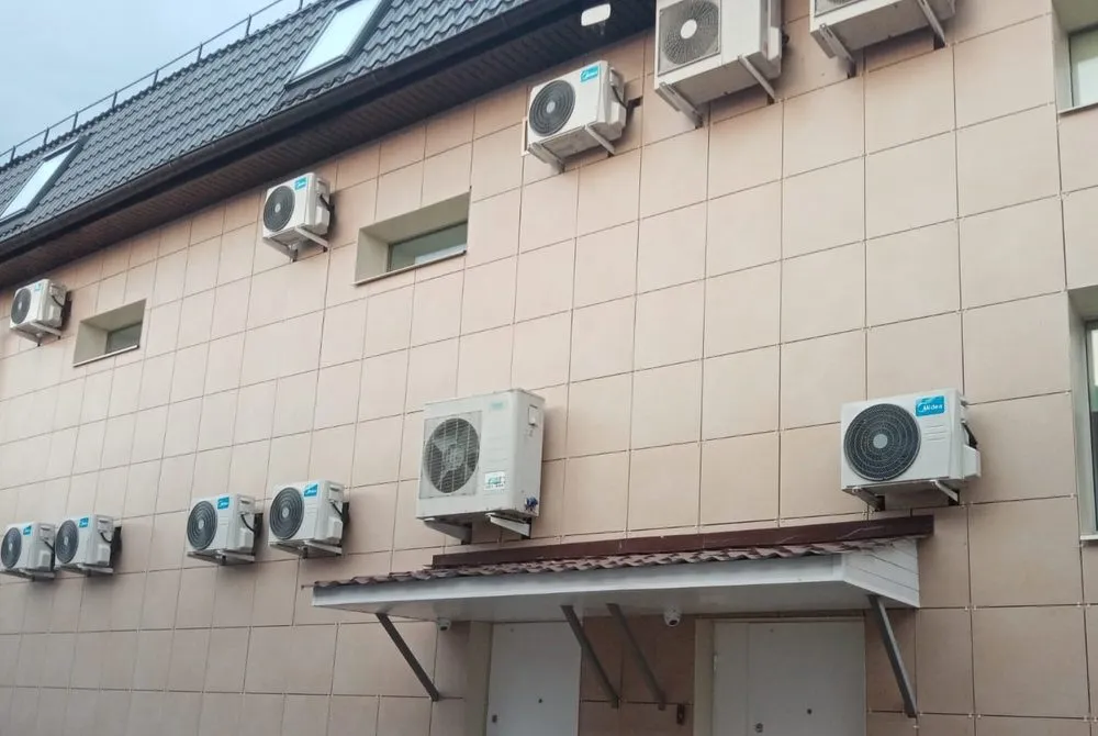 Slide of Best Handyman