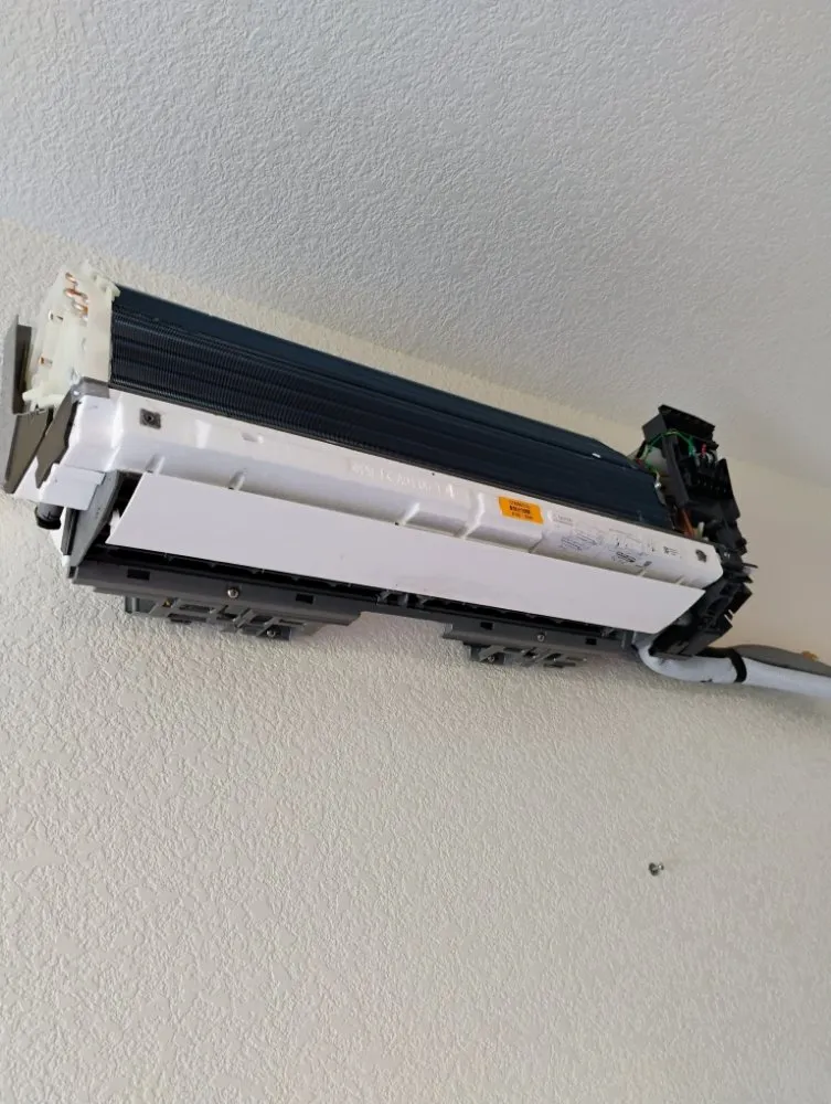 Slide of Betio Handyman Services