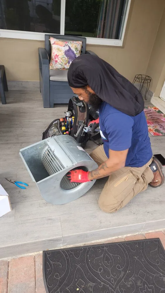 Slide of B&G's Heating and Kooling